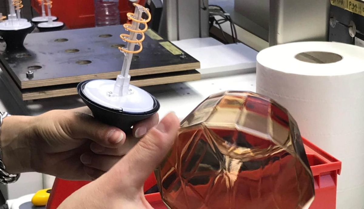 Adhesion avec succès des lampes ip65 chez Explorentis